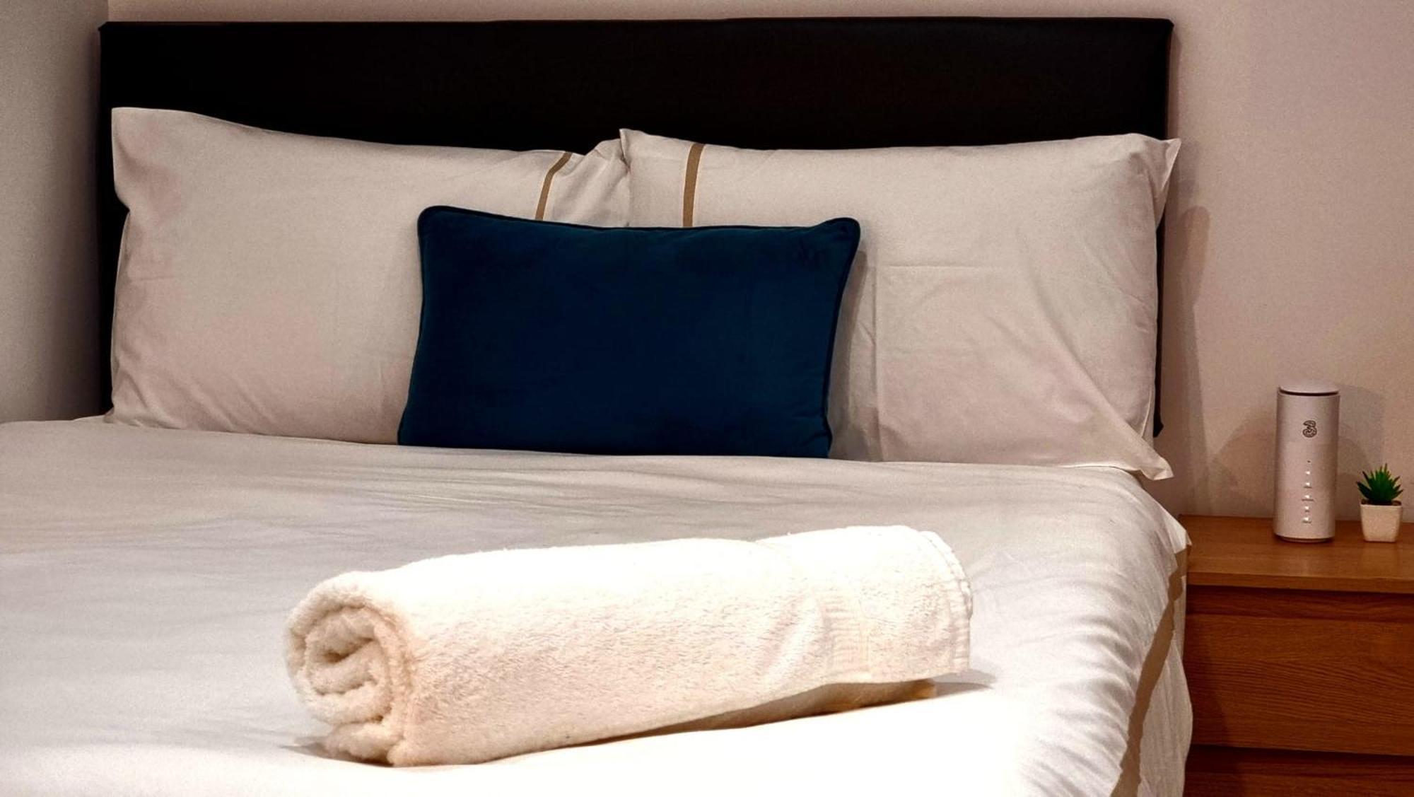 Appartement Brand New Collection Of Close To Tube Station Londen